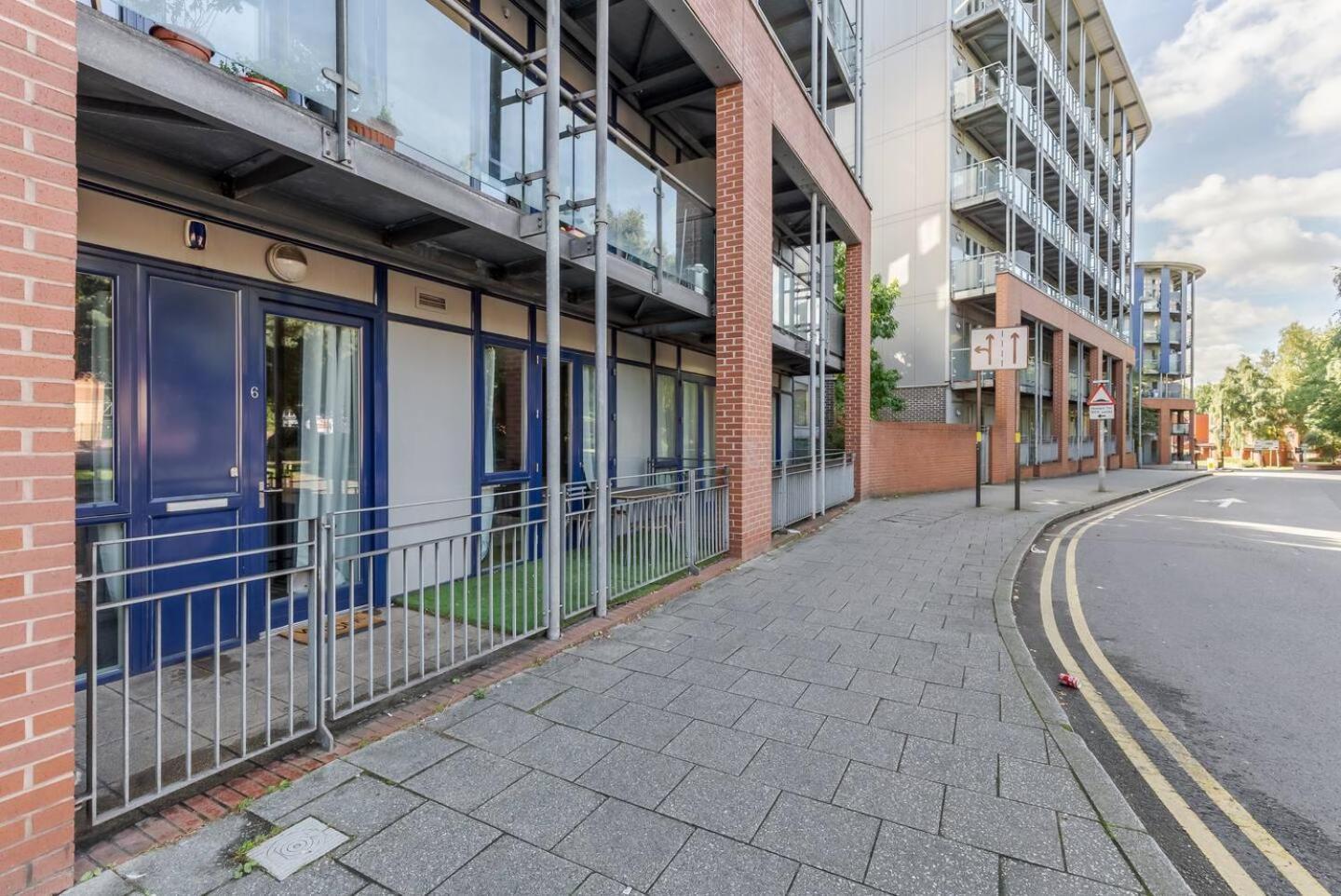 Pass The Keys Charming 1-bedroom In The Heart Of * Birmingham