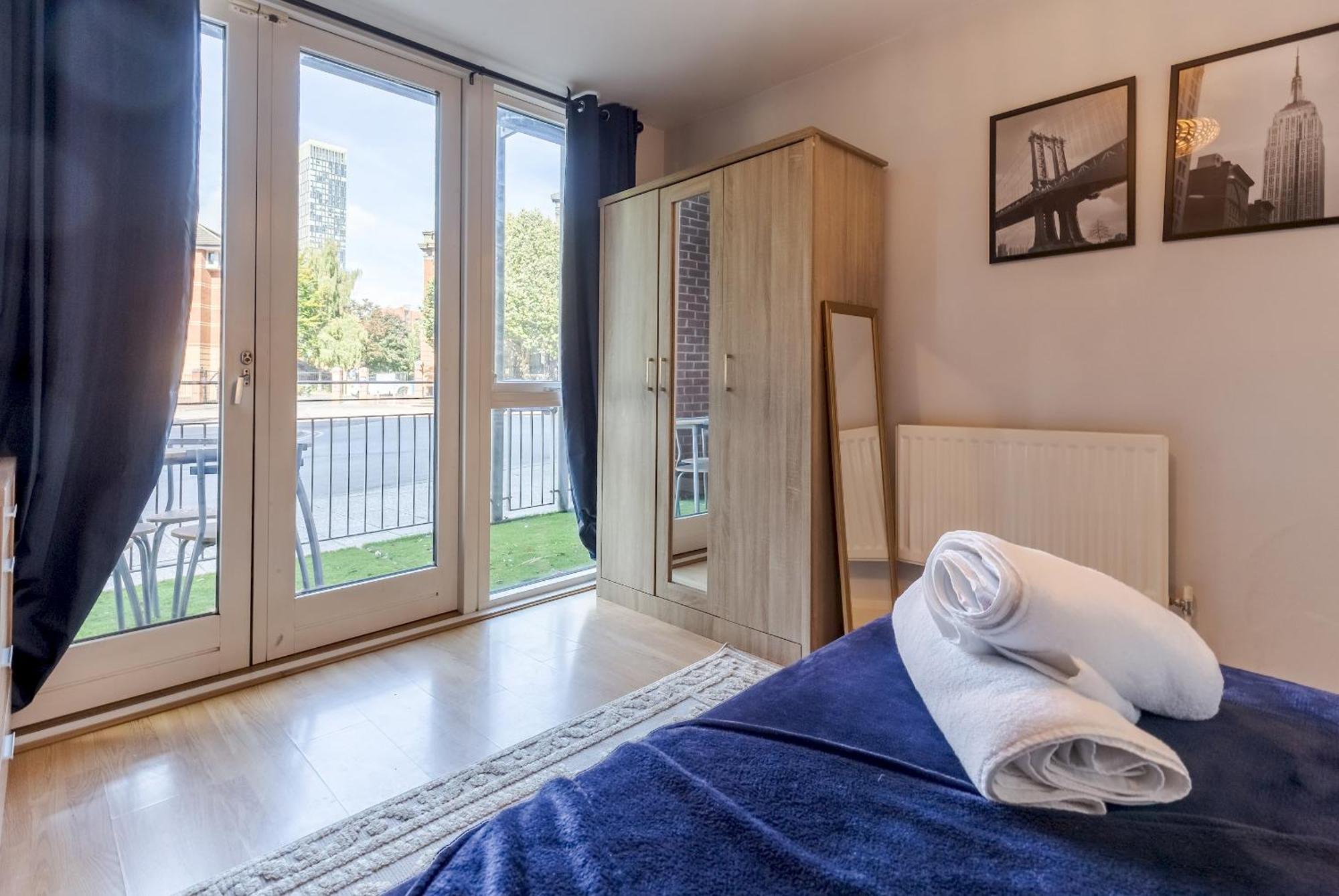Pass The Keys Charming 1-bedroom In The Heart Of Apartment